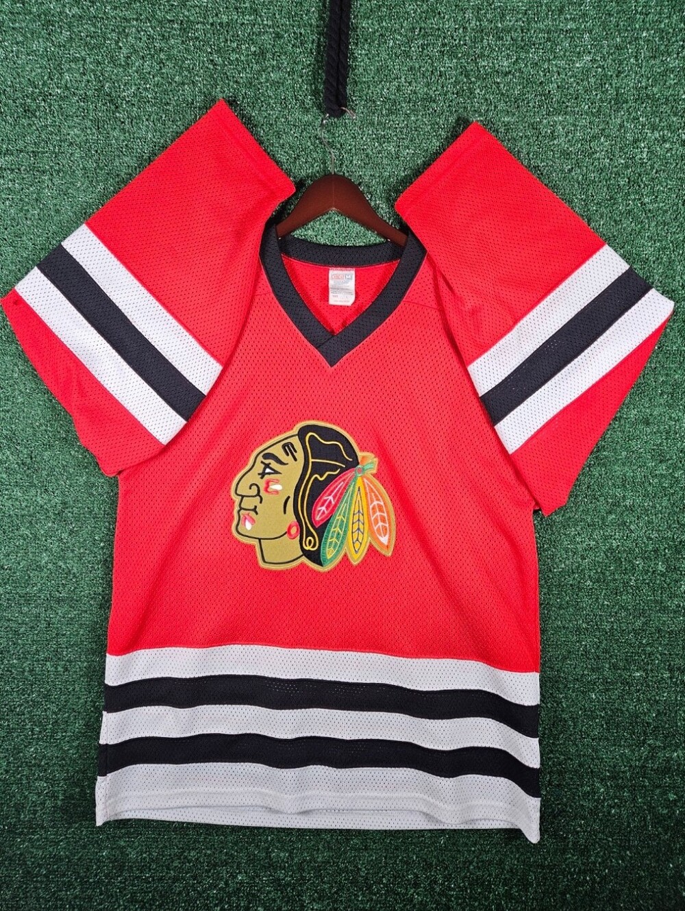 Classic Vintage CCM Mesh Chicago Blackhawks Hockey Jersey / Mens Size Large